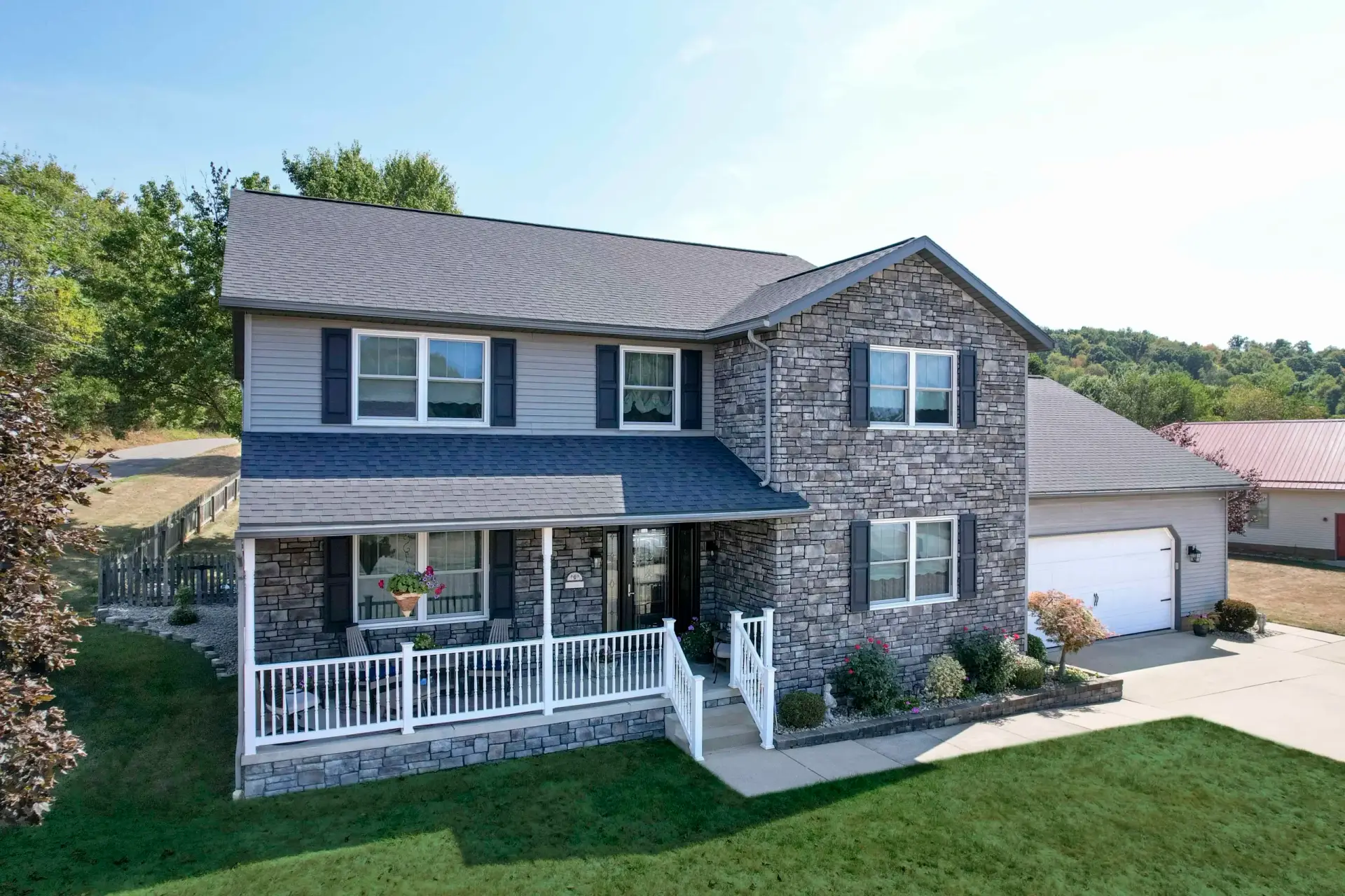 Completed Owens Corning Platinum roof replacement on a Stafford County Virginia home by JDH Remodeling, with a 50-year non-prorated transferable warranty