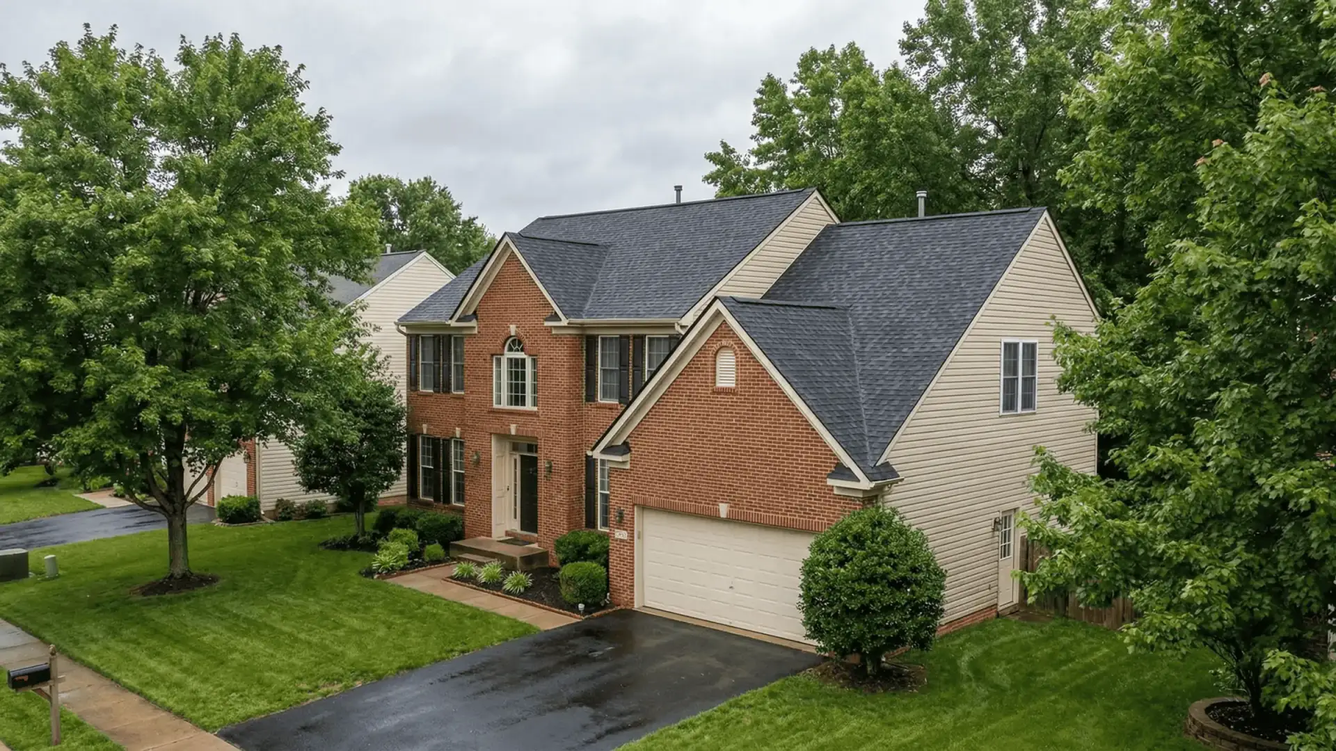 Springfield, VA home with a newly installed roof, representing top-rated roofing contractors serving Fairfax County.