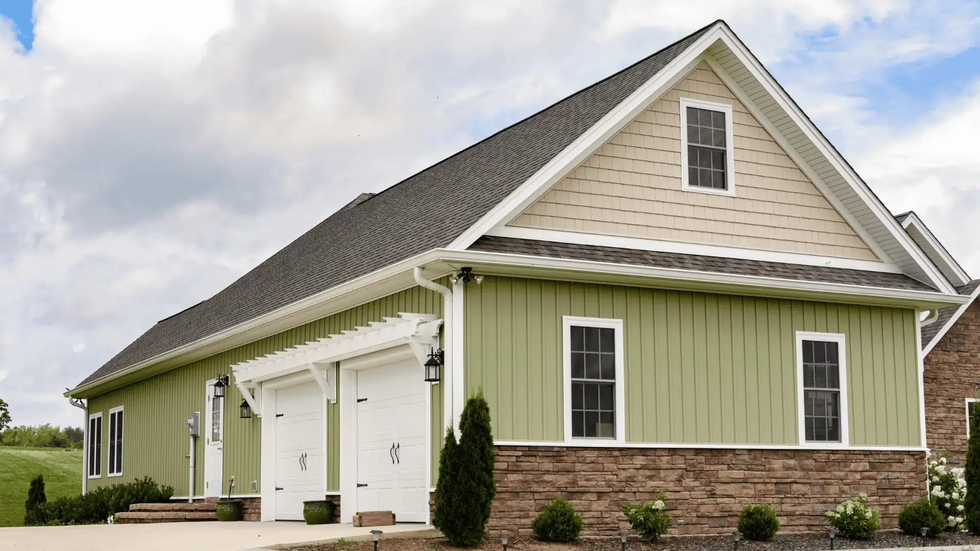 JDH Remodeling forensic roof repair in Upper Marlboro, MD 20772